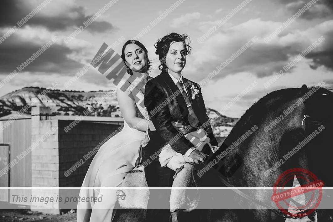 novias a caballo, fotografía nupcial, momentos para recordar